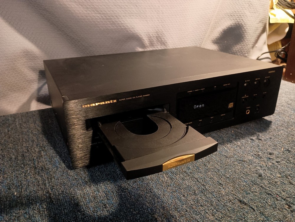 Marantz SA8260 Super Audio SACD Player (Pro Serviced)