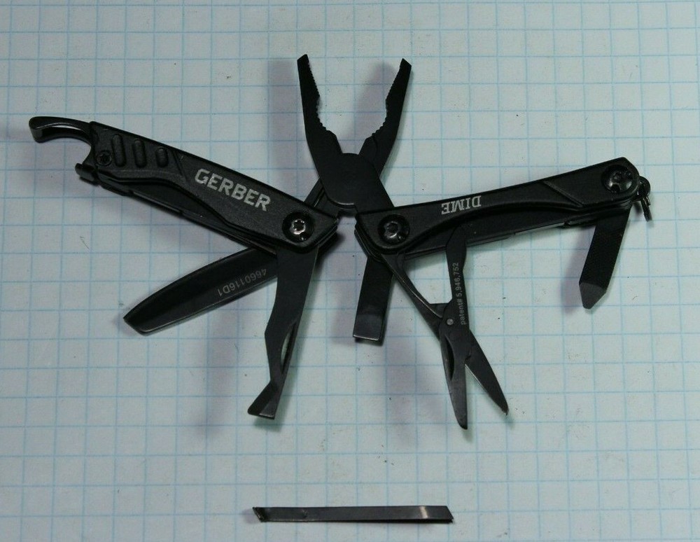 Good Condition Gerber Dime Keychain Multi-Tool Knife 10 Tools In One