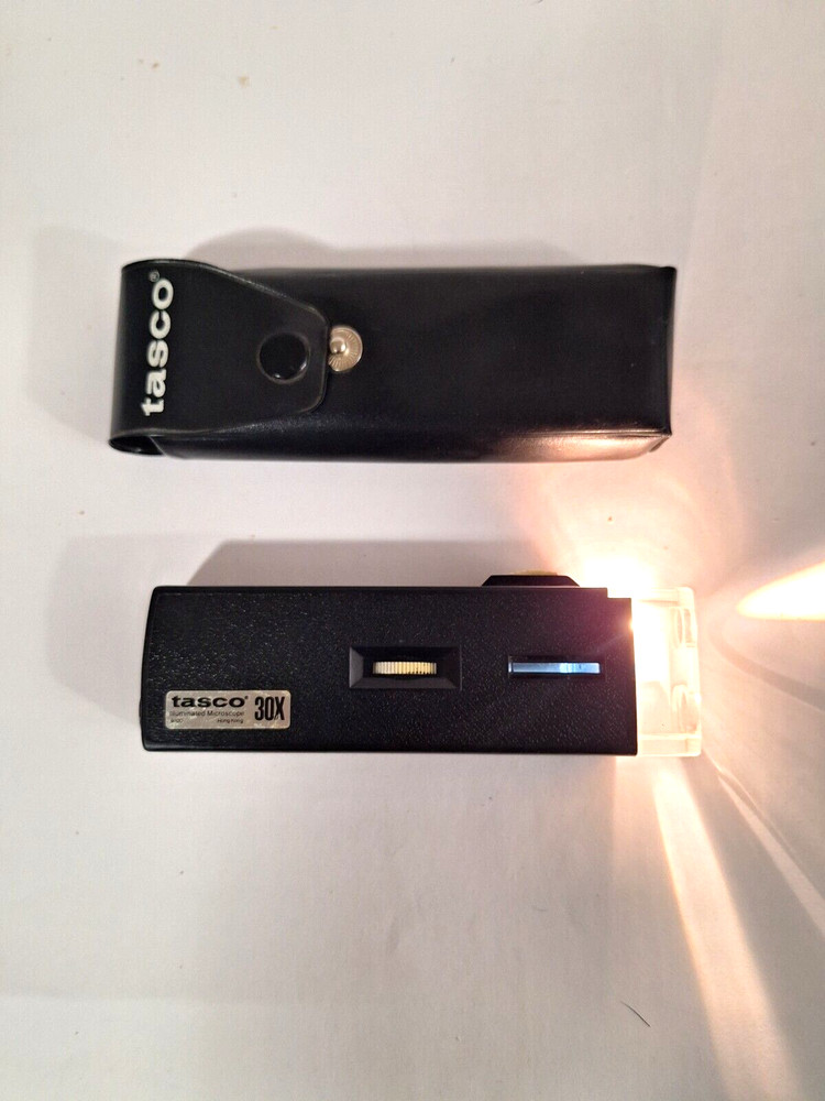 Tasco 9700 Illuminated Microscope 30X with case