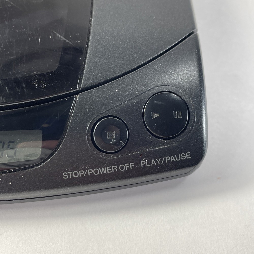 Technics SL-XP300 Portable CD Player - Tested Working Condition