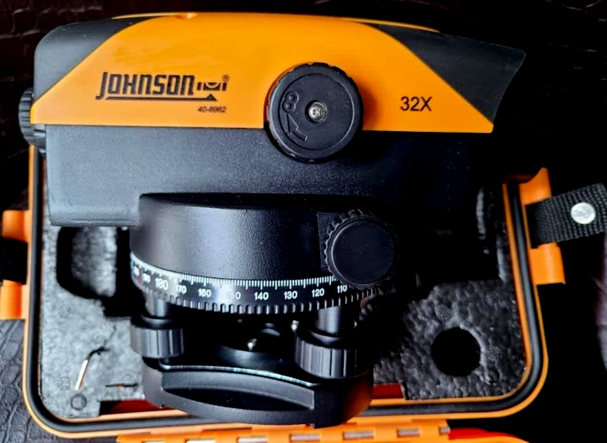 JOHNSON LEVEL 40-6962 AUTOMATIC LEVEL, OPTICAL 32X, NEW OPEN BOX