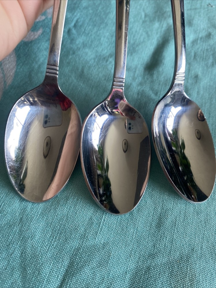 5 Pcs Rogers Co Country Shell Teaspoon Stainless Flatware