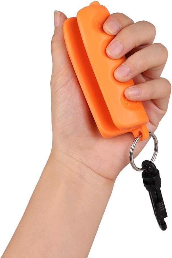 TPR Arrow Puller & Target Remover with Convenient Belt Clip - Orange
