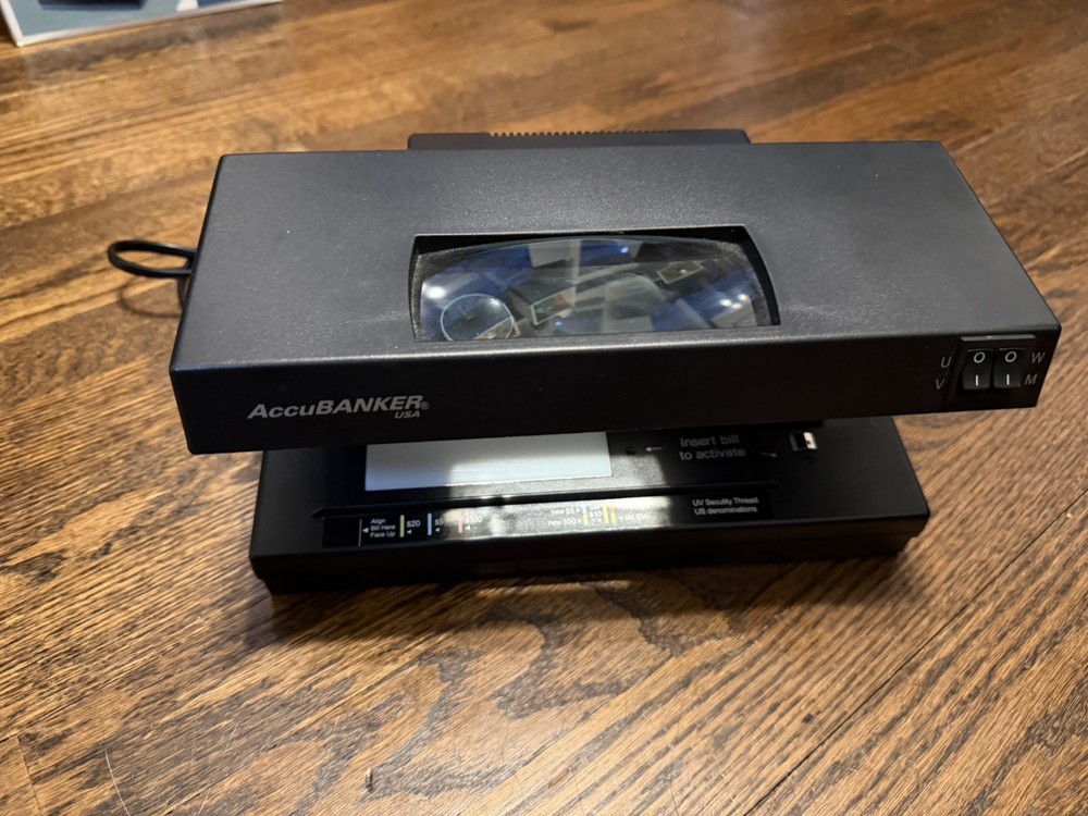 AccuBanker D66 UV Bill Validator - Tested and Working