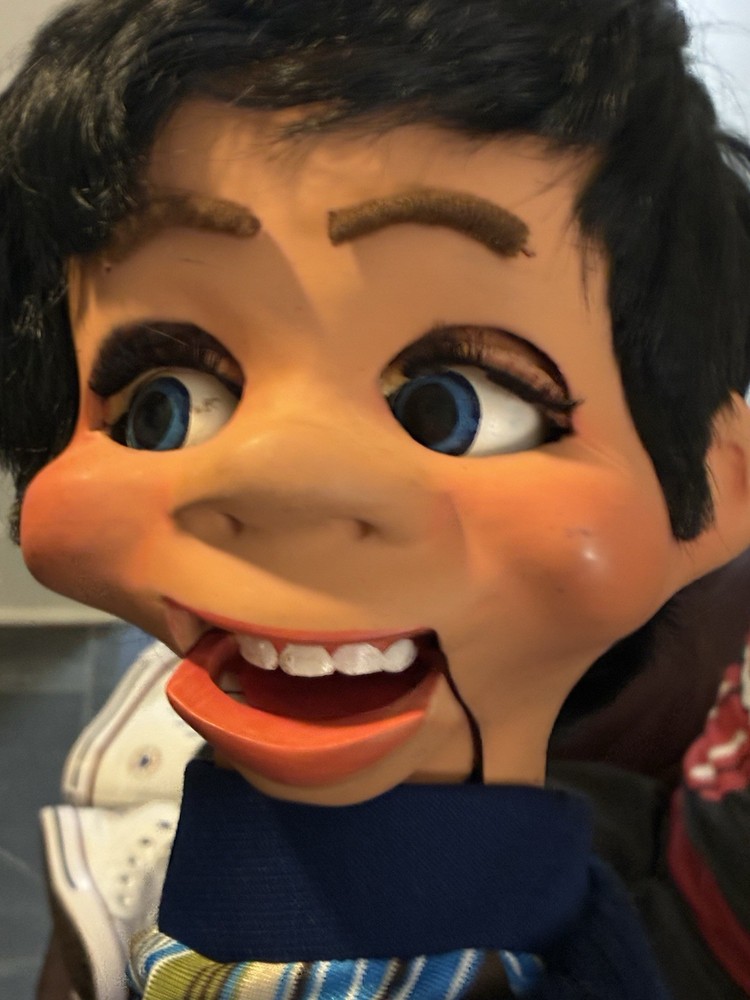 Craig Lovik Maher Studios Professional Ventriloquist Dummy Multi-Function