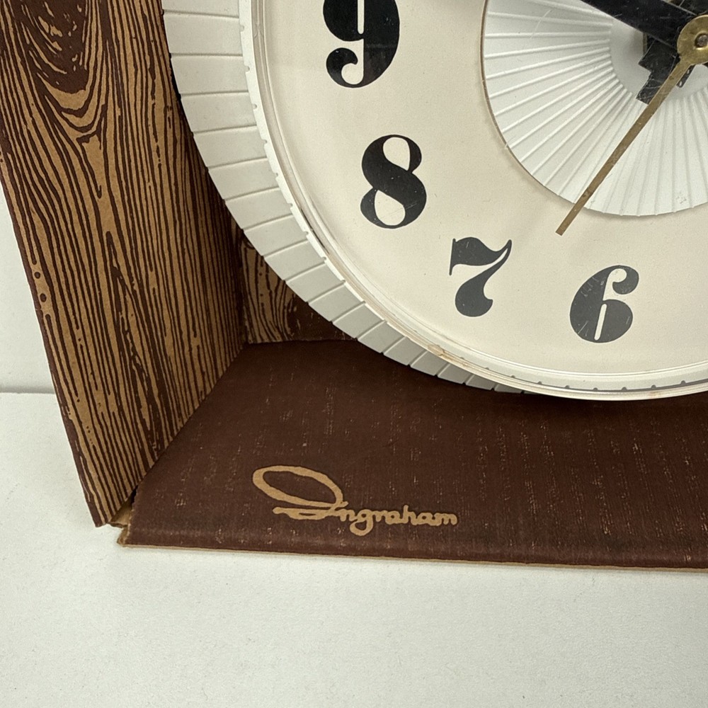 Vtg NOS Mid Century Kitchen Wall Clock Electric Decor