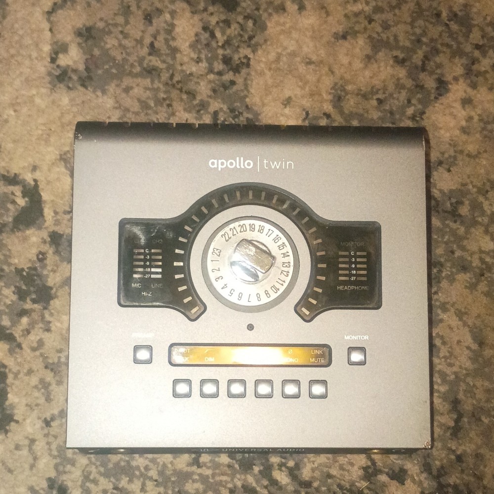 Universal Audio Apollo Twin mkII Duo Core Thunderbolt Desktop Audio Interface