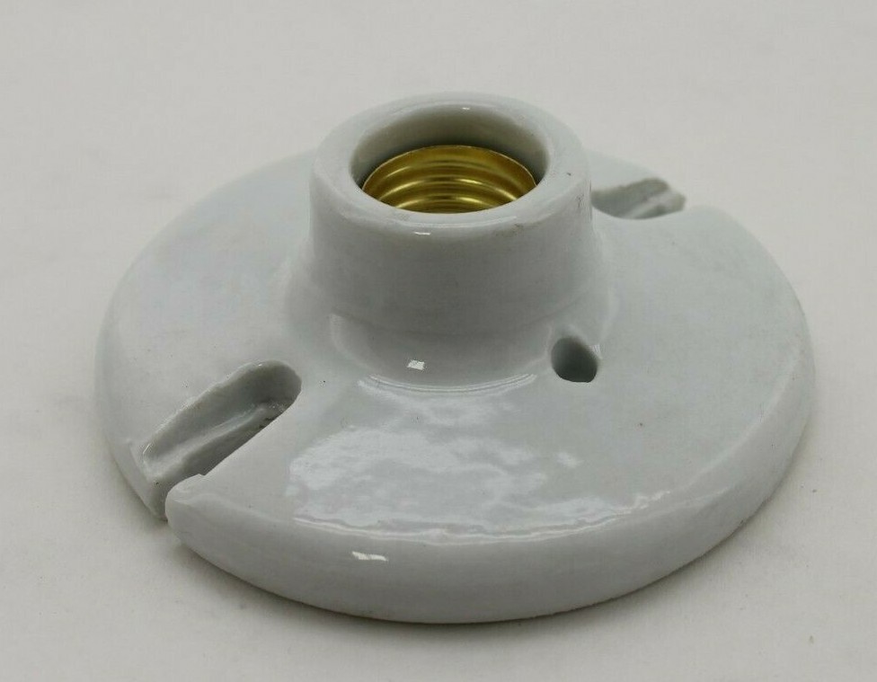 Leviton 404838 (GBX9800) Lampholder
