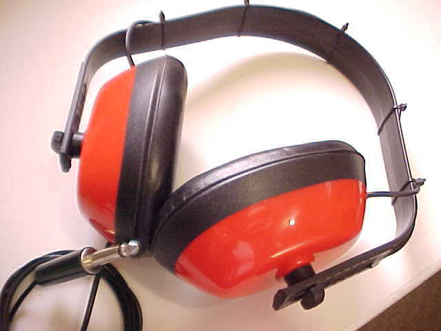 832 TWINPLEX AM BROADCAST & SHORTWAVE REGENERATIVE RECEIVER (SCHEMATIC ONLY)