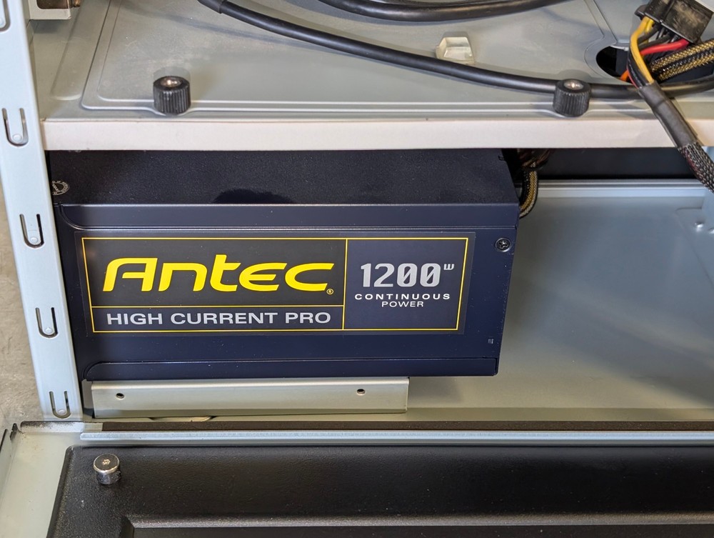 Puget Systems Antec P193 workstation computer case from 2012; *LOCAL PICKP ONLY*