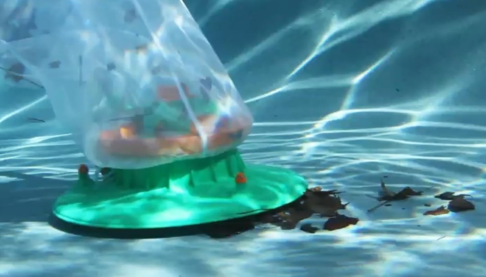 Durable Pull & Lock Mesh Bag for Efficient Pool Leaf Cleaning - 1