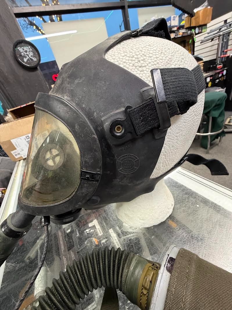 US ARMY M25A1 TANKER GAS MASK