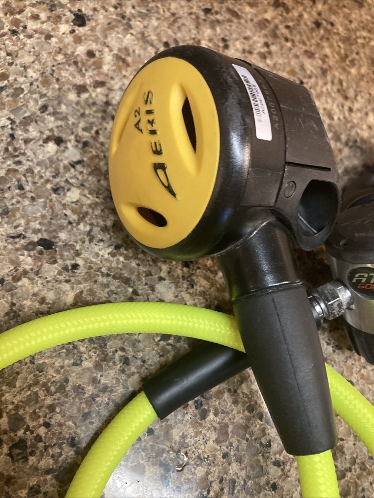 Aeris A2 AT600 regulator set For scuba diving Read!