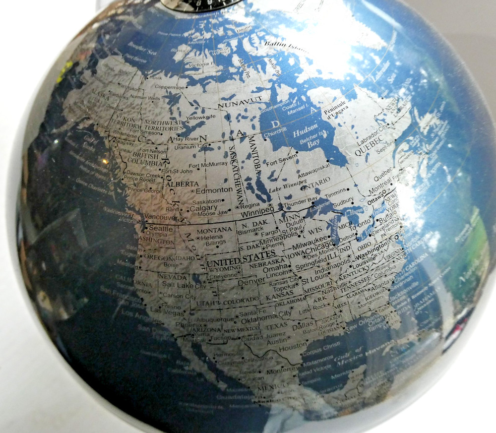 Drexel Heritage Decor Globe