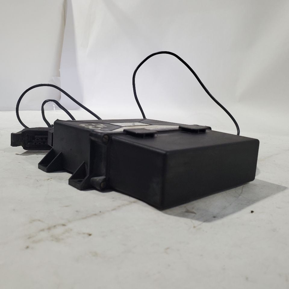 1991 Bentley Turbo R OEM Engine Management Boost UD75016