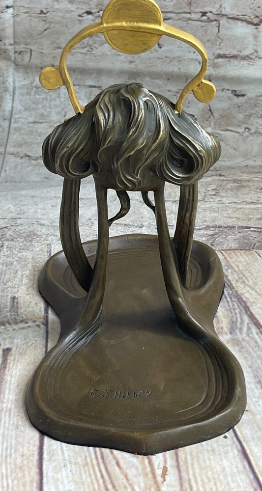 Figural Artwork Hand Made Bronze Bath Soap Dish Holder Classic Artwork