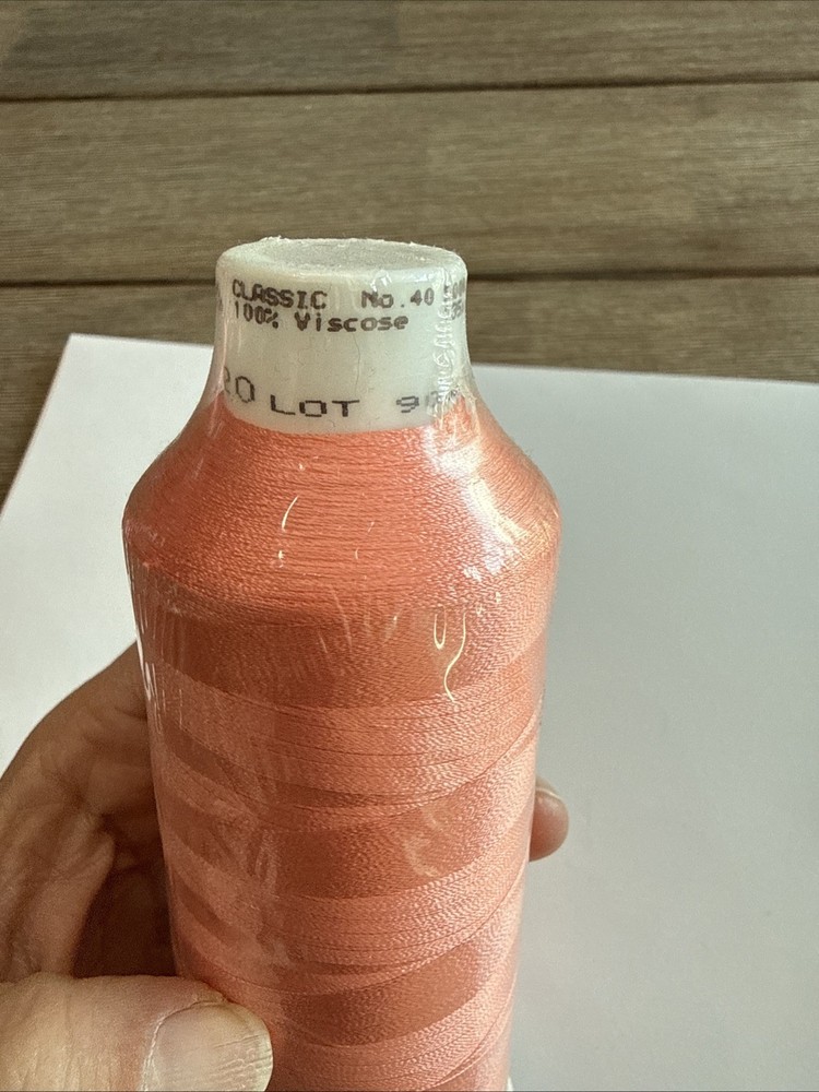 🧵madeira embroidery thread #1020-100% Viscose 🪡