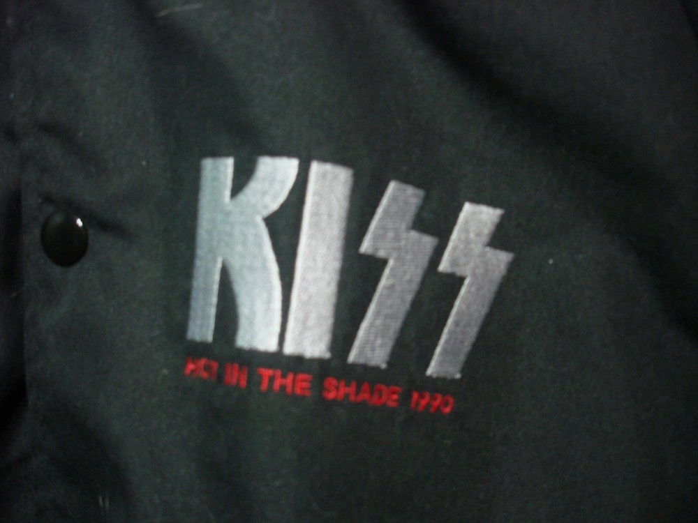 VINTAGE KISS HOT IN THE SHADE 1990 ROAD CREW JACKET MEDIUM