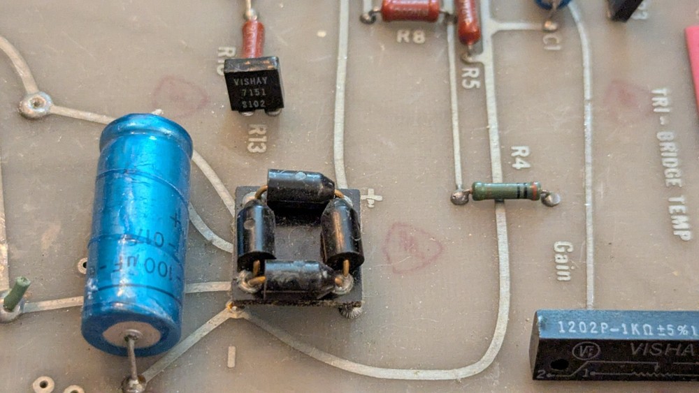 Vintage MDA210 ISSUE 3 TRI‑BRIDGE TEMP Precision Instrumentation Module