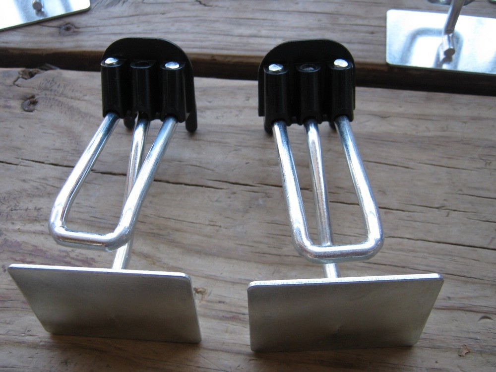 12 pcs Fastback Hooks ?? Peg Board Hooks??