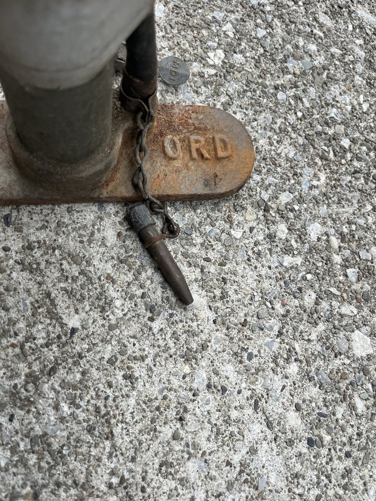 WWII/2 era US Army US and ORD marked tire pump Working