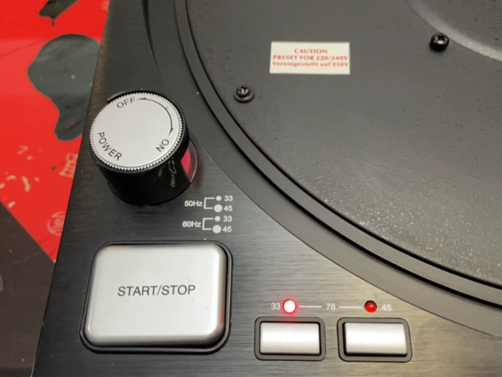 1pcs Reloop RP-4000 M3D DJ Turntable