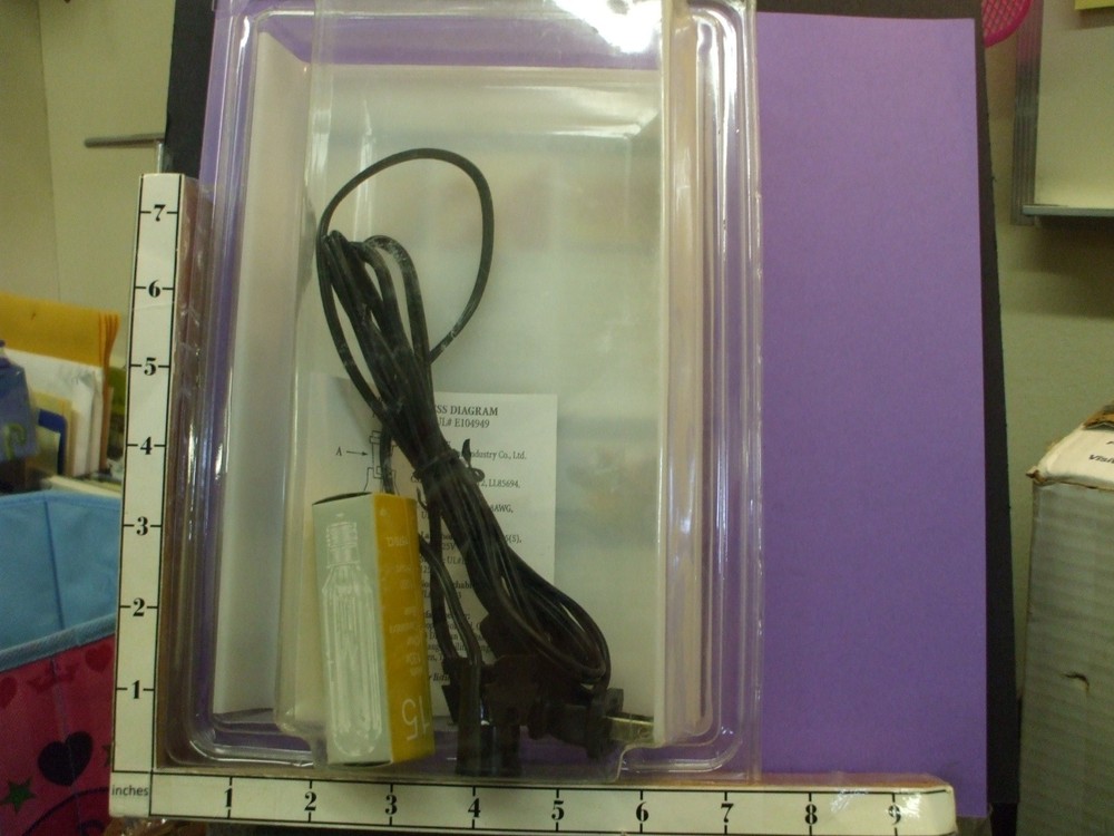 EMBOSSING light table EMBOSS and Trace 28E