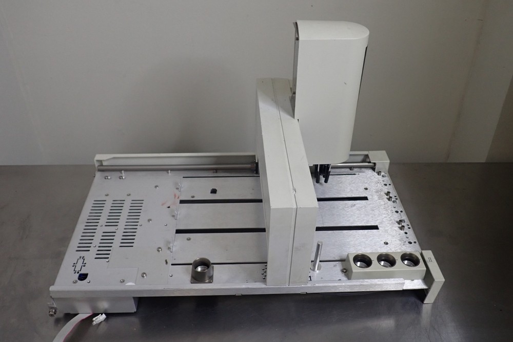 Agilent Technologies 7697A Tray