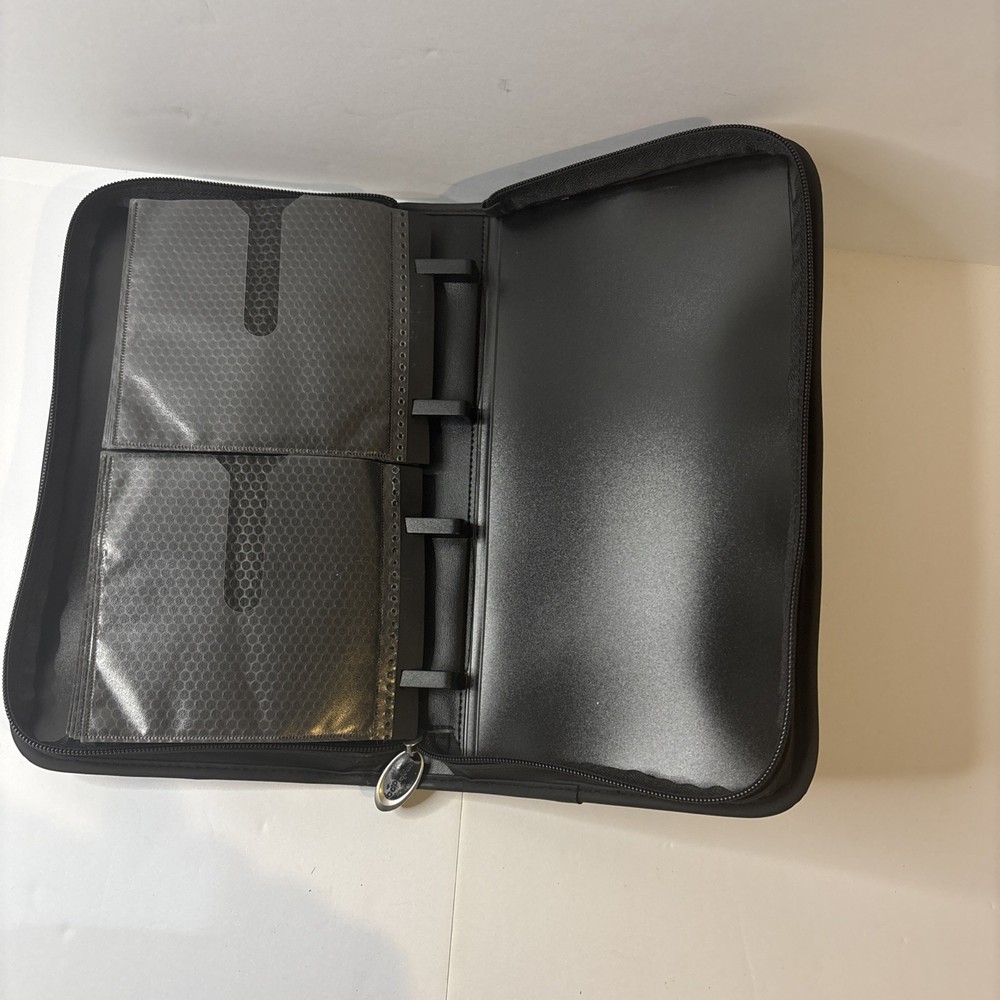 Case Logic Cd Book 64 Disc Holder Blue Black Nice Condition