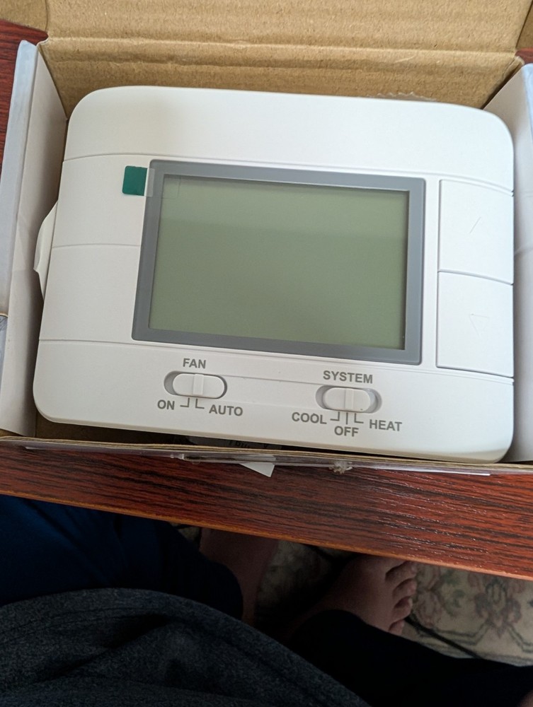 Garystat Single Stage Digital Non-Programable Thermostat G701 LCD New
