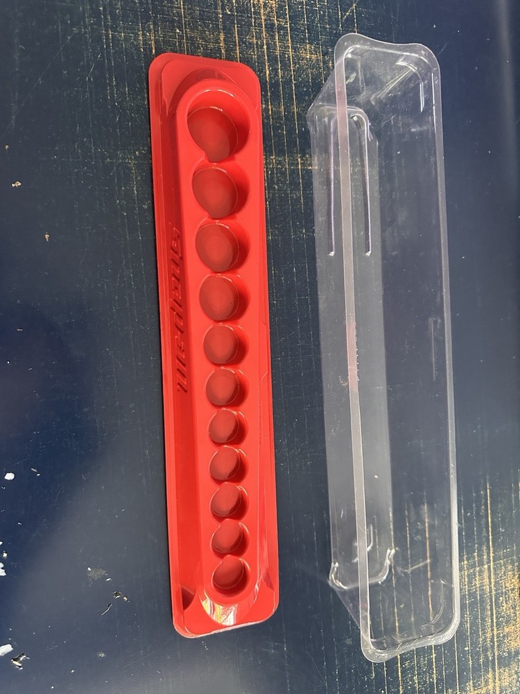 Snap In Magnetic Socket Tray & Cover Red