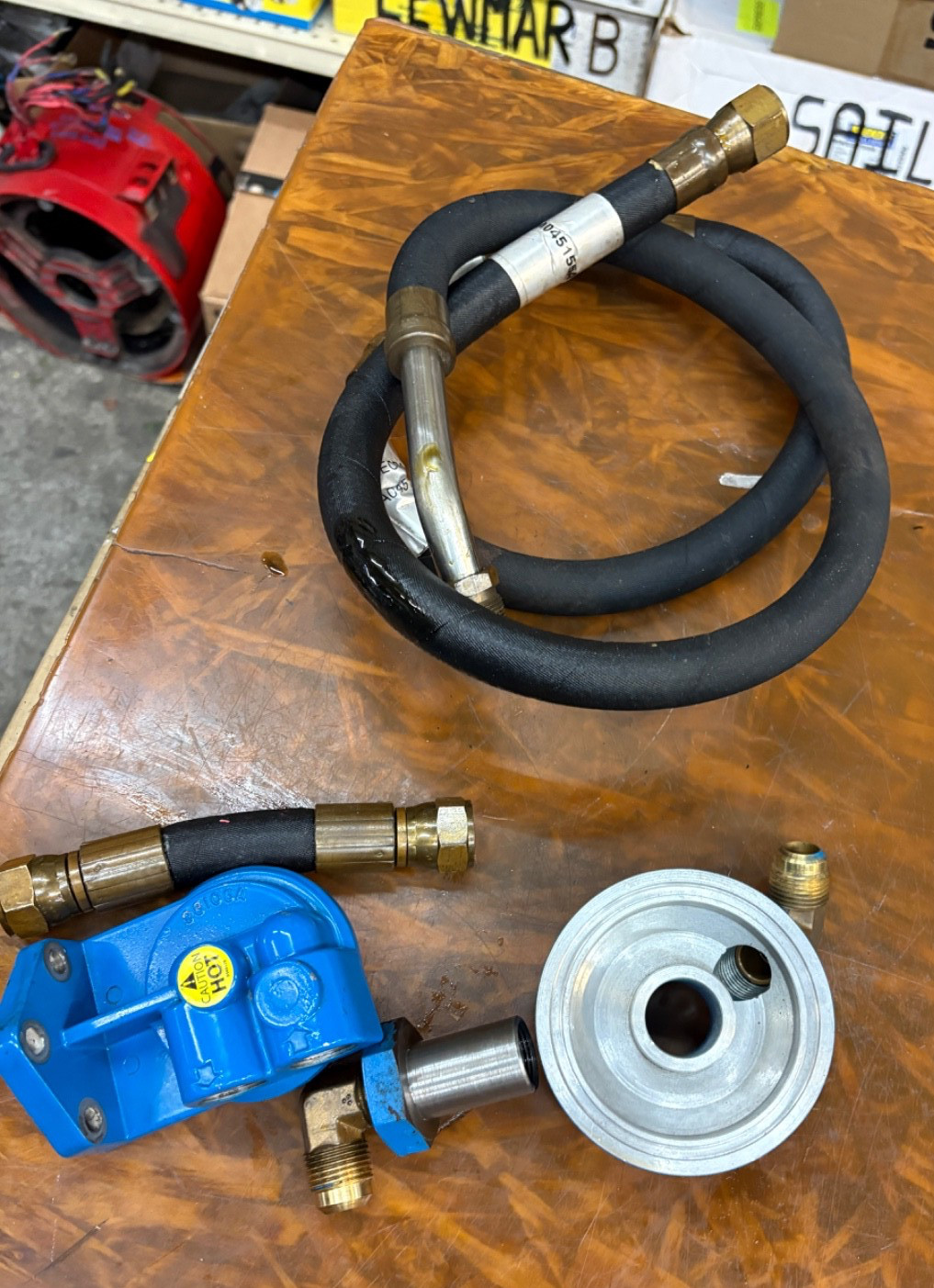 CRUSADER REMOTE OIL FILTER HEADER W/ HOSES & ADAPTER RA98106A R079051...