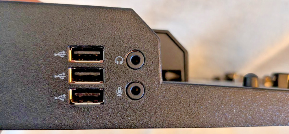 Pre-Owned Dell E-Port Replicator Model Pro3X Docking Station No Adapter