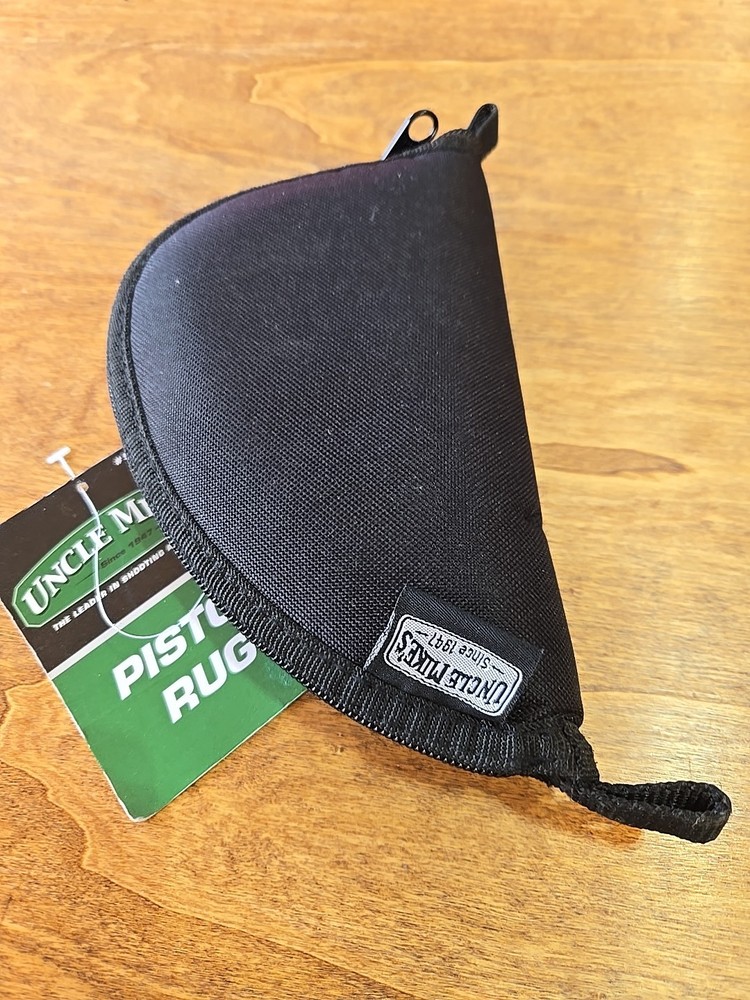 Uncle Mikes Padded Pistol Rug Medium Black #52201
