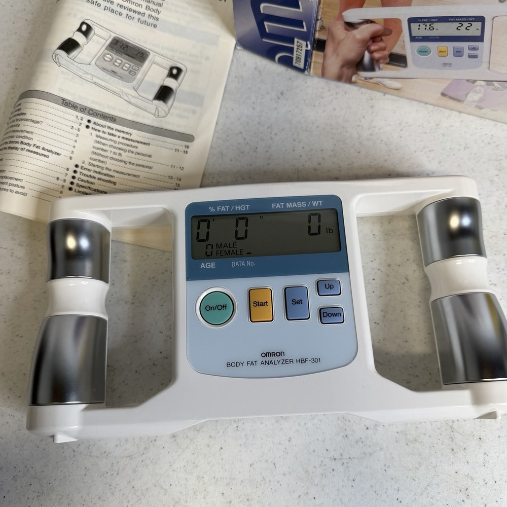 Omron Body Logic Body Fat Analyzer Handheld HBF-301 Complete