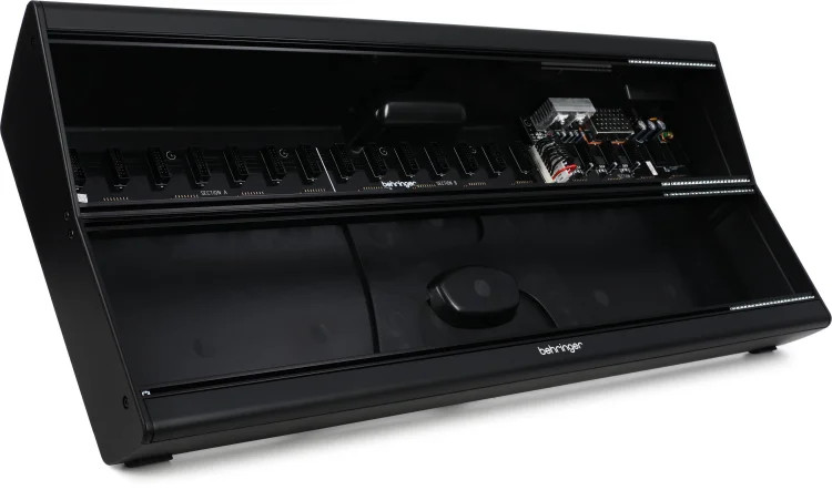 Behringer Eurorack Go Mobile 2x140 HP Eurorack Case