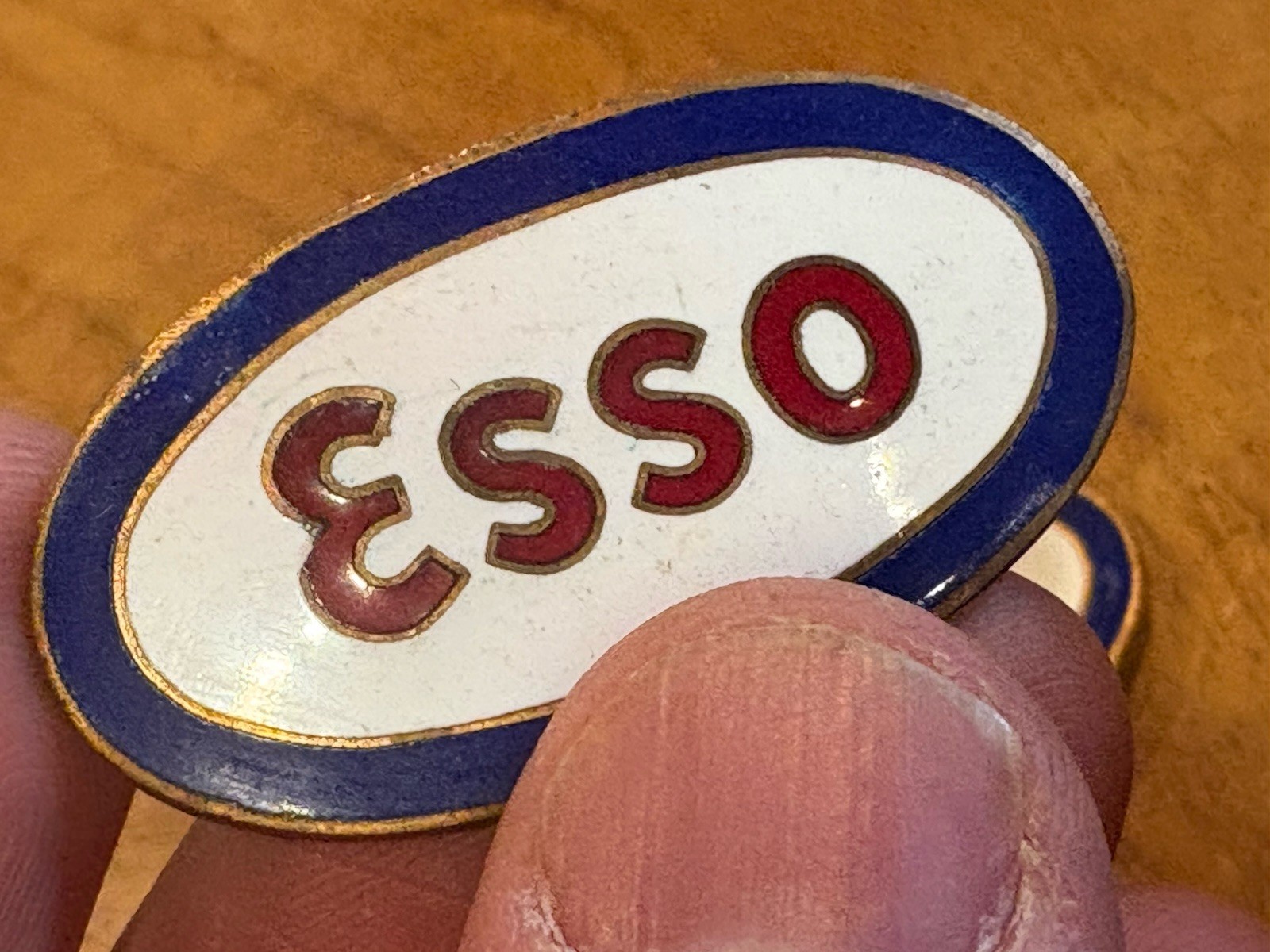 Esso Gas / Oil 1930’s Enameled Badge / Token