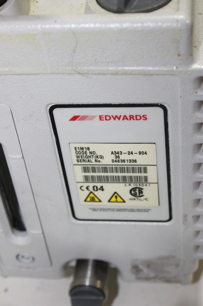 EDWARDS E1M18 18 VACUUM PUMP