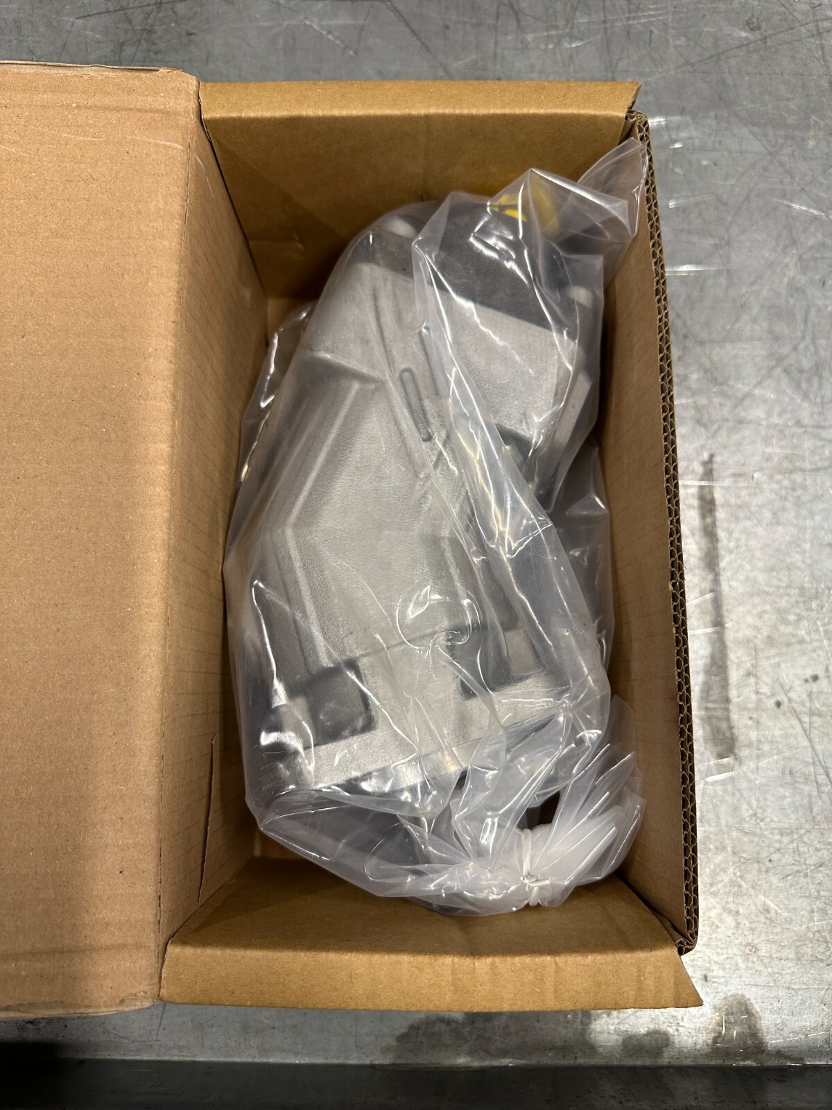 Aluminum Bent Axis Hydraulic Pump 28 GPM