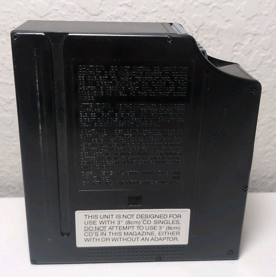 Prestige 10 Compact Disc Magazine B304