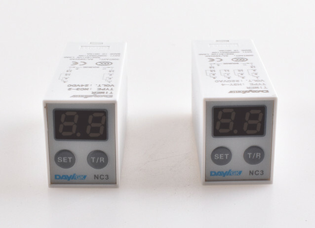 H3Y-2/4 Electronic Digital Display Delay Time Relay AC220V/DC12V/DC24V