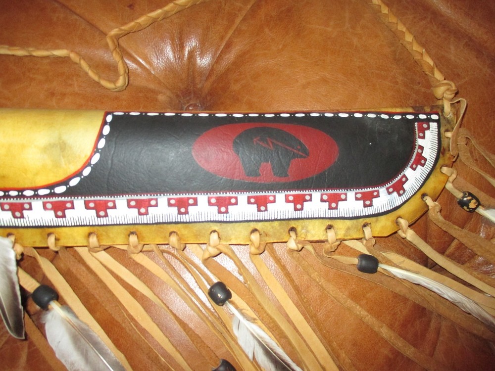 NATIVE AMERICAN BOW & QUIVER