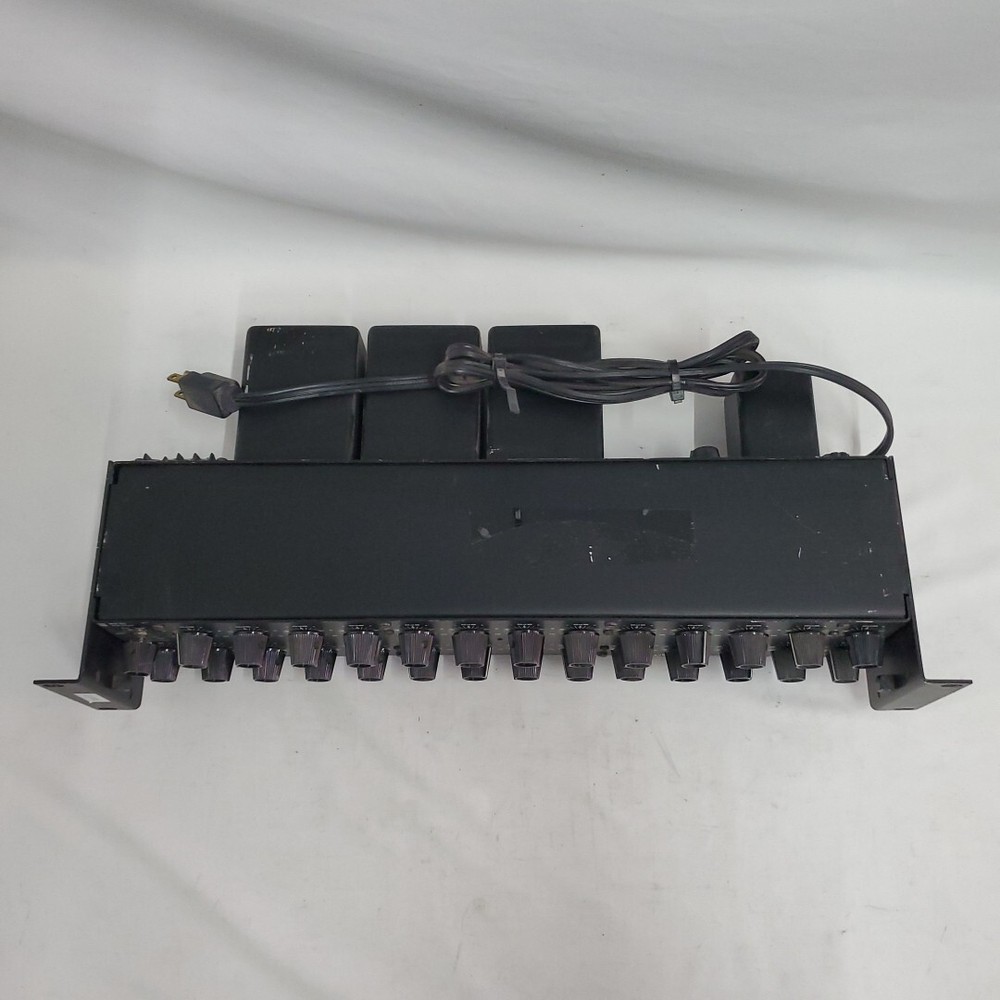 White Instruments Serie 4000 Model 4240 Rack Mount Graphic Equalizer
