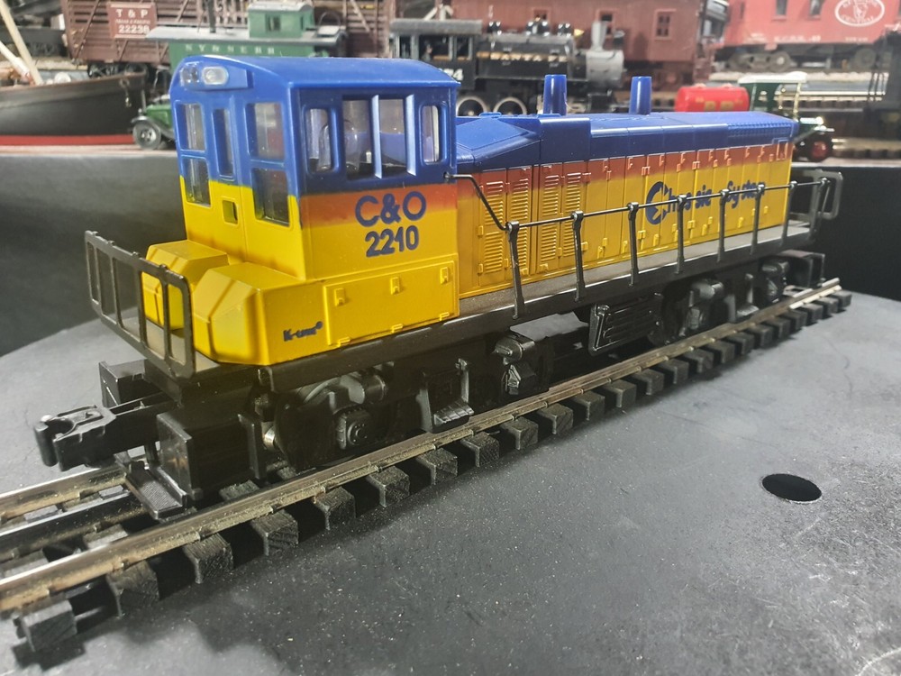 O Scale  Diesel Locomotive Engine