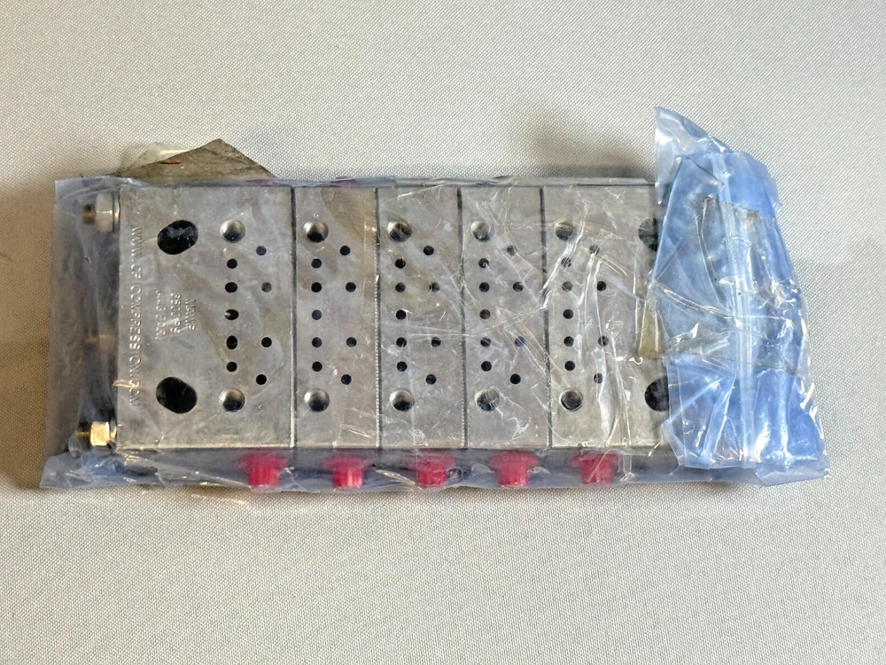 CPI 650030000HPPBP6 HP Plus 6 Section Base Plate