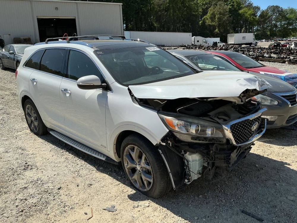 SORENTO 2016 Glove Box 5035181