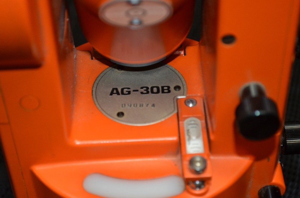 Tokyo Optical Co. Topcon Transit AG-30B