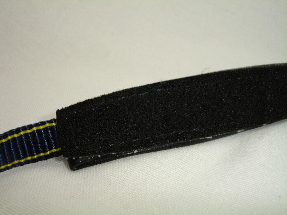 ZENZA Bronica Camera Neck Strap , Thin , No lugs