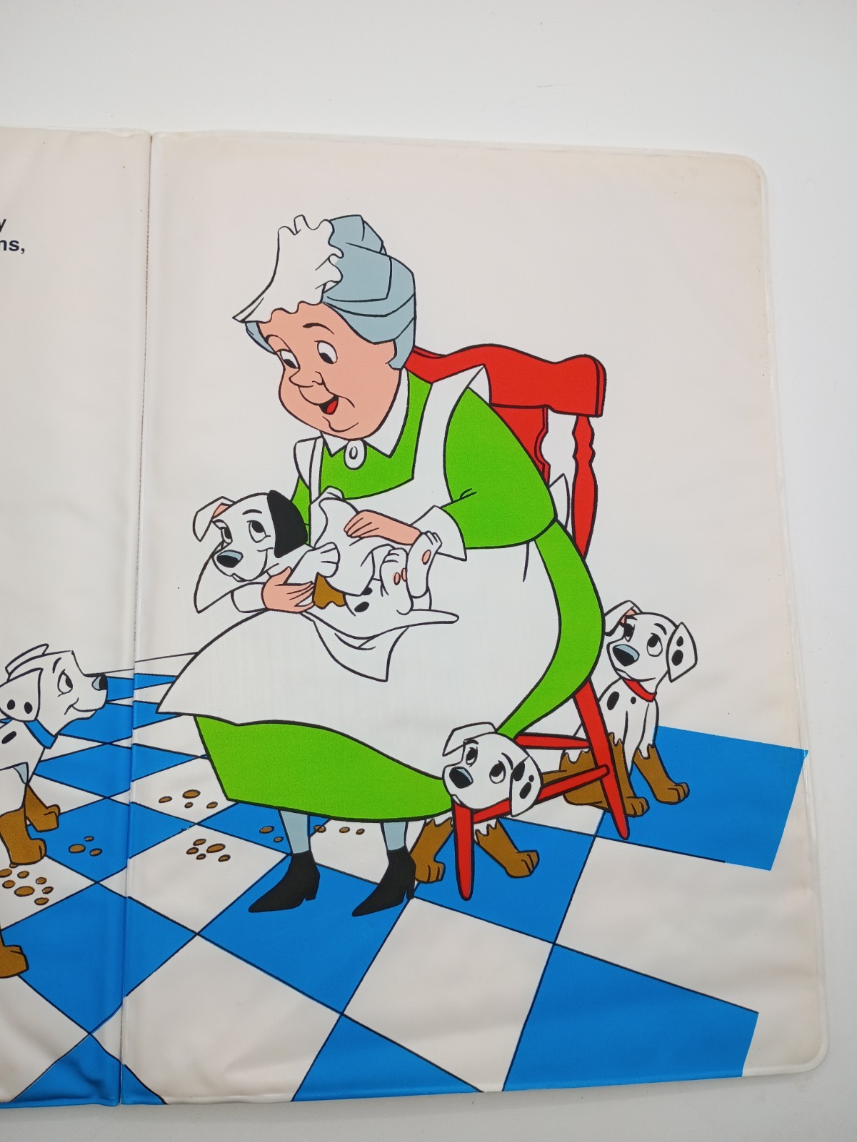 Vtg.1992 The Walt Disney Co. 101 Dalmatians Lots Of Spots Soft Vinyl Bath Book