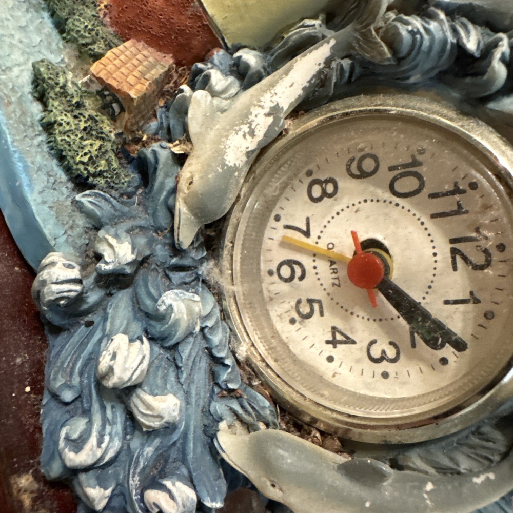Lighthouse Clock Premiere Collection Battery Operated